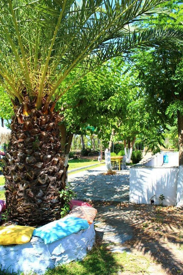 Camping Pefki Hotel Екстериор снимка